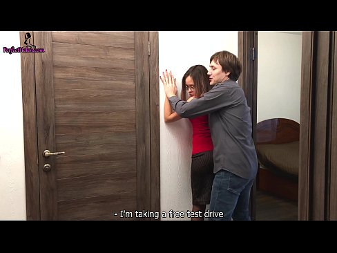 ❤️ සරාගී රියල්ටර් ඇගේ මහල් නිවාසය විකුණමින් සිටියදී ඇගේ පුකට සංවේදී ලෙස කම්පා කරයි - ක්‍රෙම්පායි ️ Hard කාමුක si.filmepornonline.ru ️❤