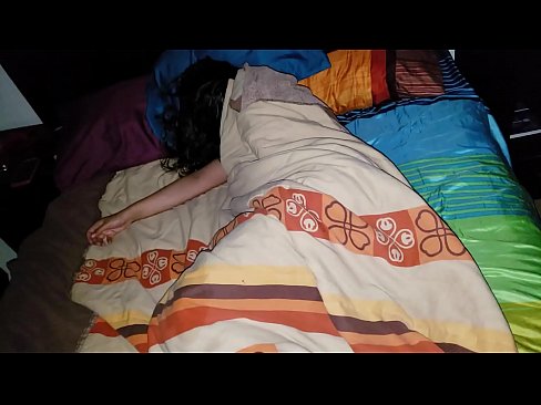 ❤️ ස්ටේප්සන් තම තරුණ සුළු මව නිදා සිටියදී ඇයට බැණ වදියි. ️ Hard කාමුක si.filmepornonline.ru ️❤